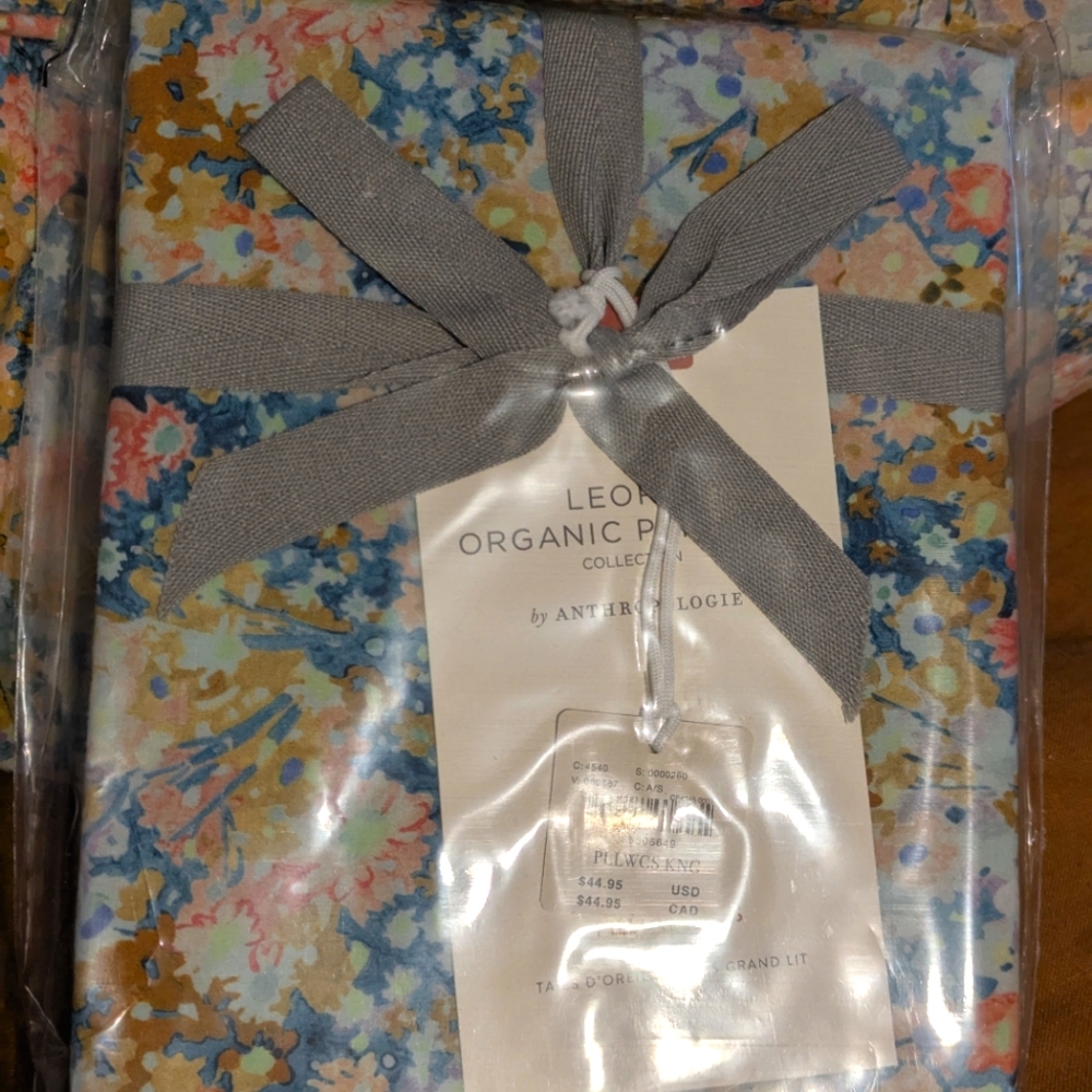 Anthropologie Leora Floral Organic Pillowcases. King. Set Of Two. NWT